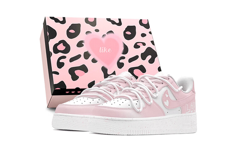 

Женские кроссовки для скейтбординга Nike Air Force 1, Pink