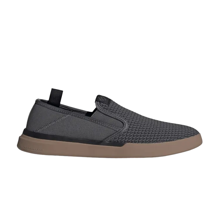 

Слипоны adidas Five Ten Sleuth Slip-On 'Grey Gum', серый