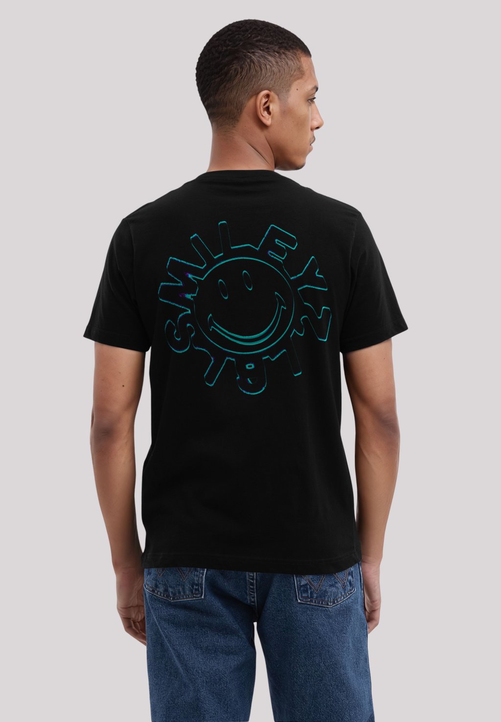 

Футболка с принтом SMILEY FUTURE FORECAST F4NT4STIC, черный