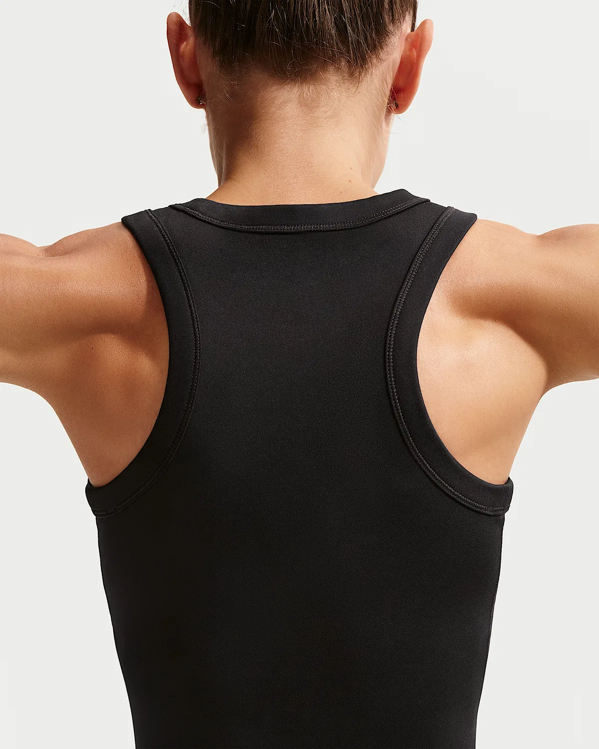 Женский укороченный топ Nike One Fitted Dri-FIT, Black/White — фото 2