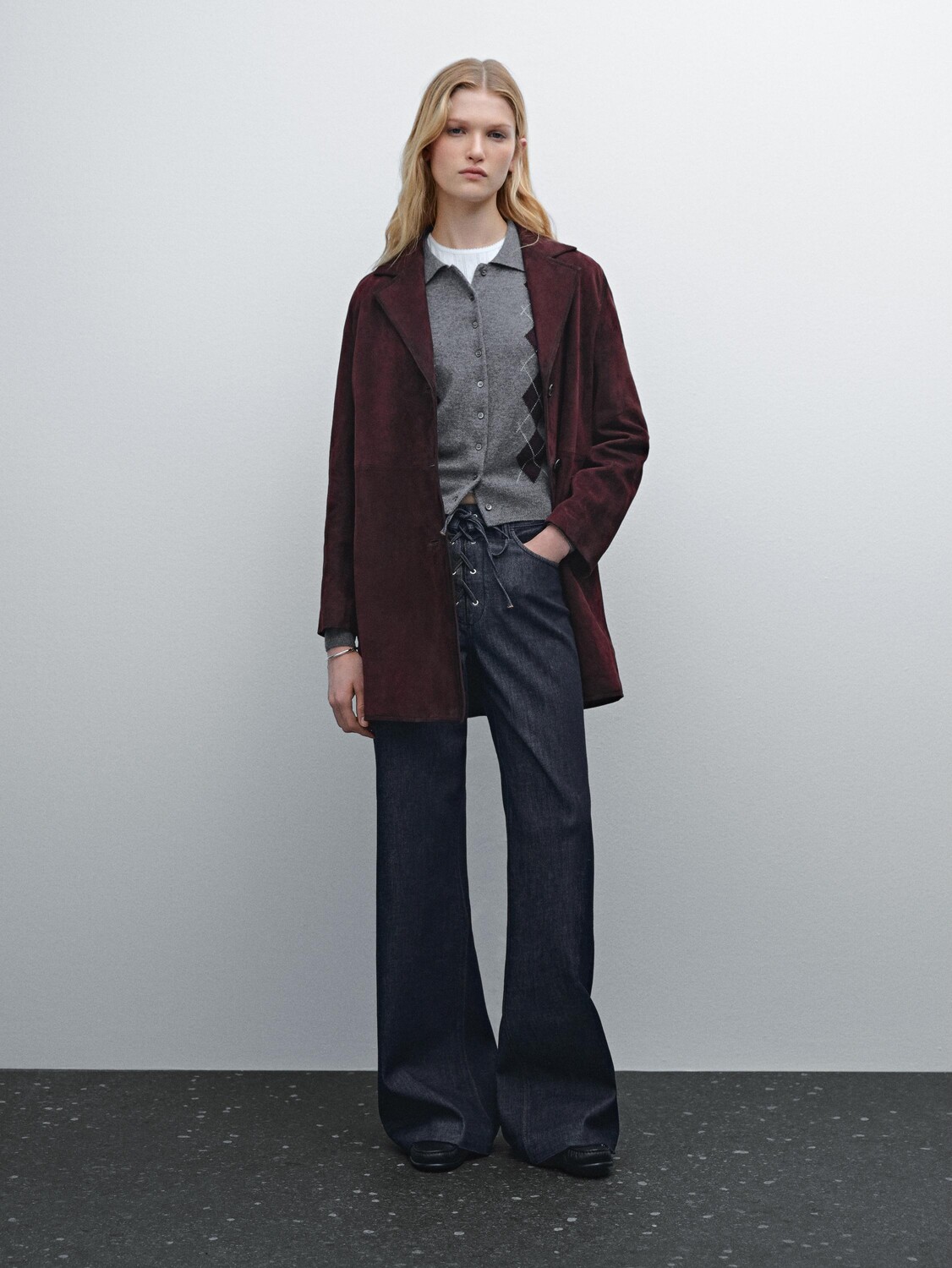 

Пальто из замши среднего размера Massimo Dutti, бургундия