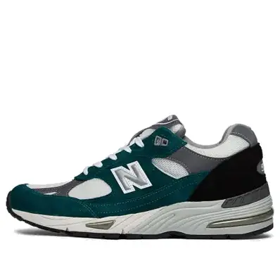 

Кроссовки сделаны в Великобритании New Balance, зеленый