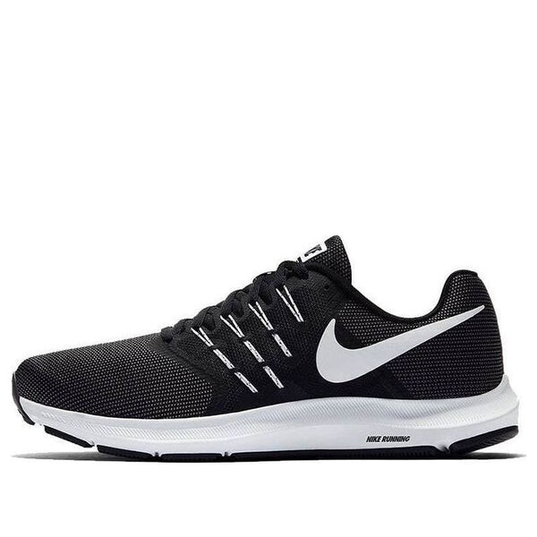 

Кроссовки бегут быстро Nike, черный