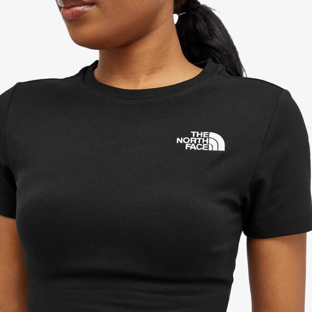 

The North Face Укороченная футболка с короткими рукавами, черный