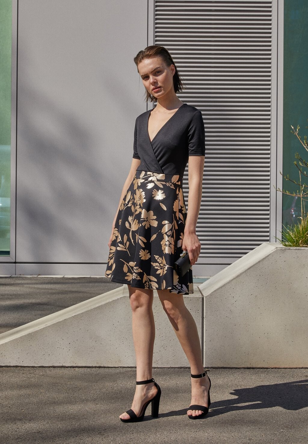 

Кошелек КОШЕЛЕК ALYESHA TEARDROP CRYSTAL MINI BOBBLE Ted Baker, черный