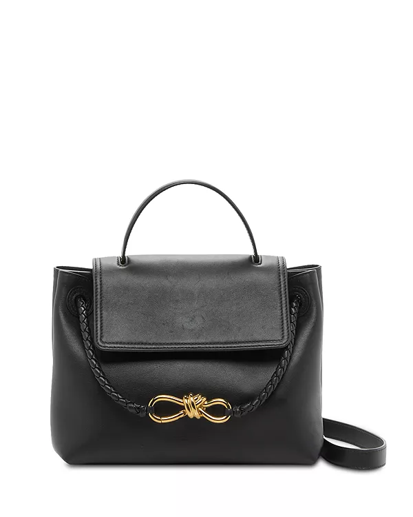 

Маленькая кожаная сумка с верхней ручкой "Чао-чао". Bottega Veneta, черный