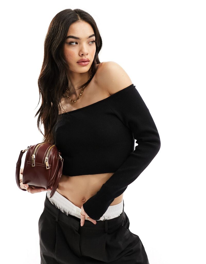 

Черный вязаный топ с открытыми плечами ASOS DESIGN