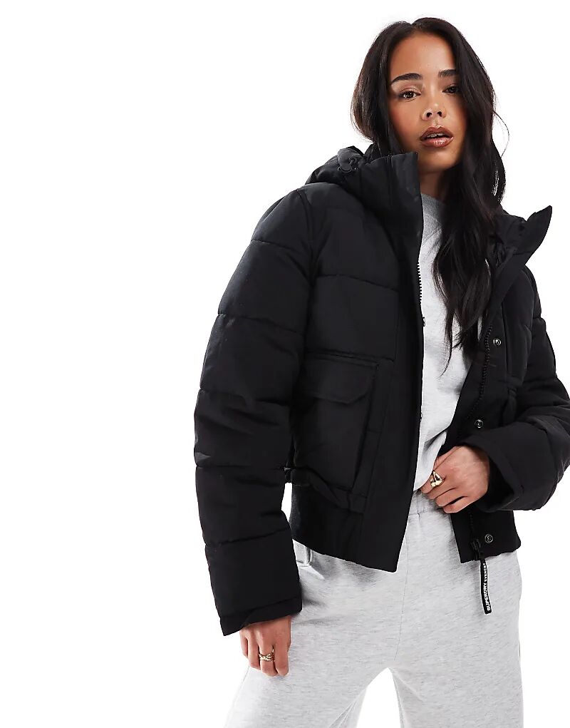 

Куртка-бомбер Everest в цвете «угольно-черный» Superdry