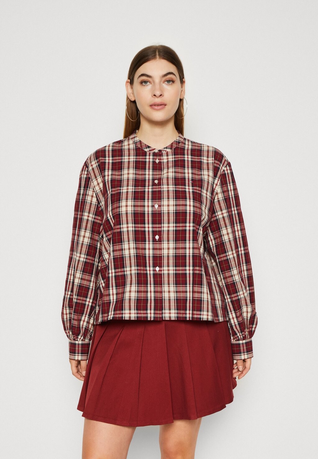 

Рубашка Tommy Hilfiger Curve РУБАШКА В ТАРТАН, разноцветная