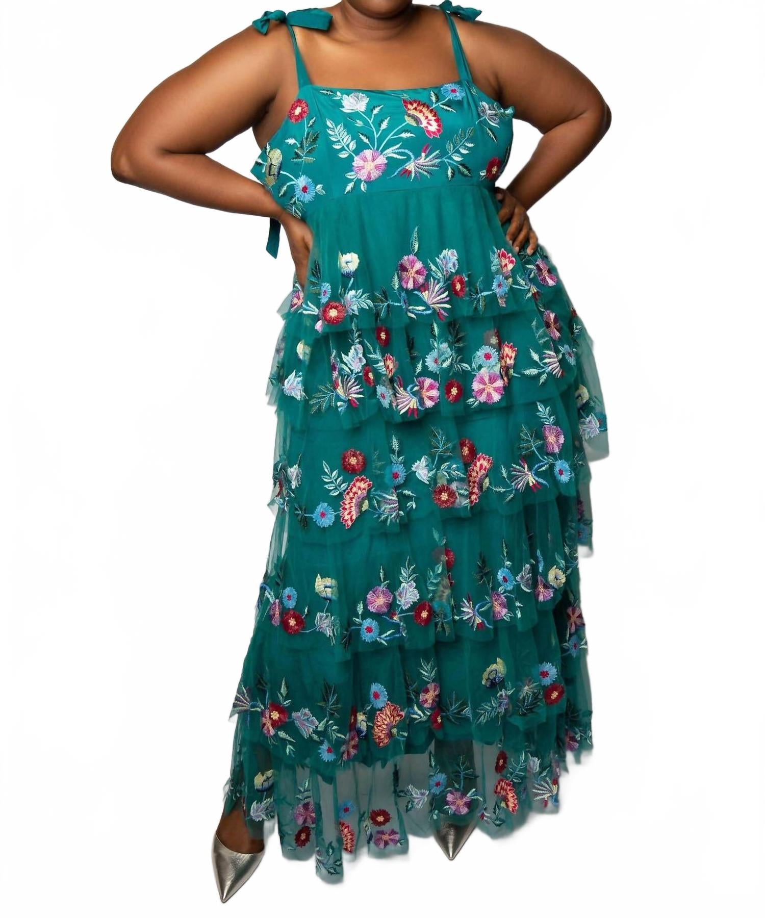 

Платье Madelyn - плюс сайз в морской зелени с цветочным принтом La Fuori