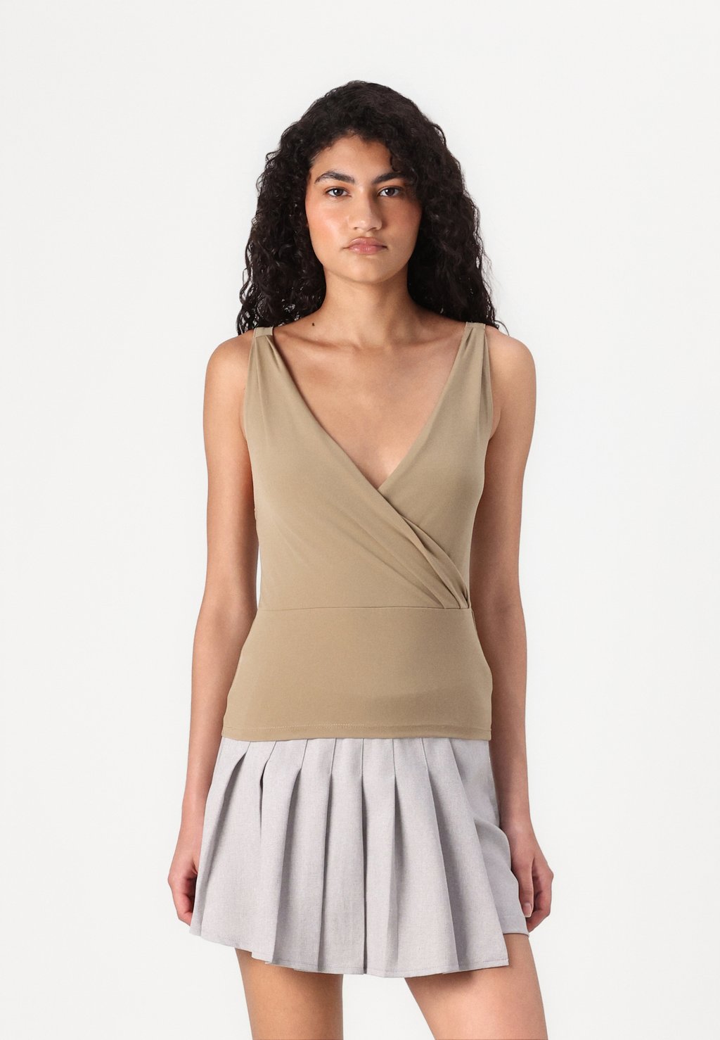 

Топ VMESTA V NECK Vero Moda, бежевый