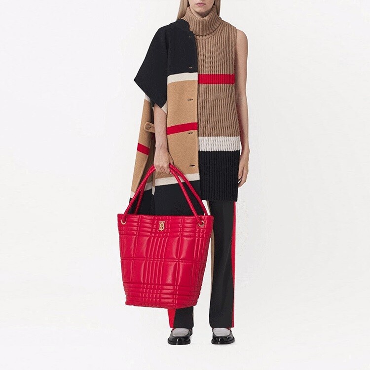 Женский деловой костюм Burberry, 100% шерсть, цвет черный — фото 3