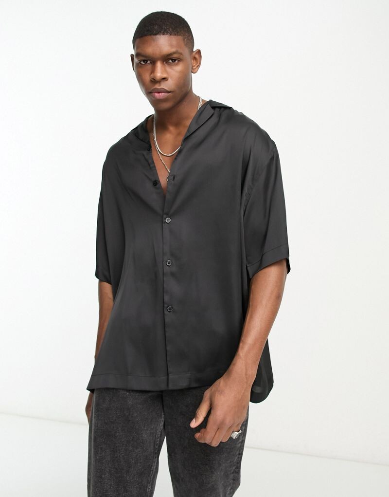 

Черная удлиненная атласная рубашка оверсайз ASOS DESIGN