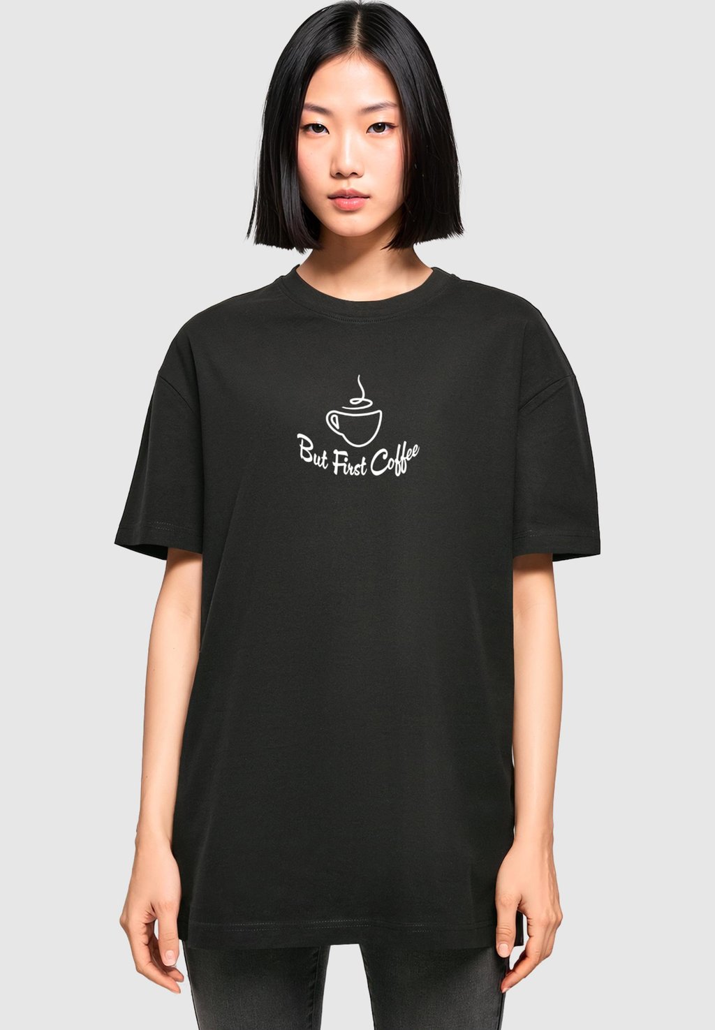 

Футболка с принтом BUT FIRST COFFEE OVERSIZED BOYFRIEND TEE Merchcode, цвет black