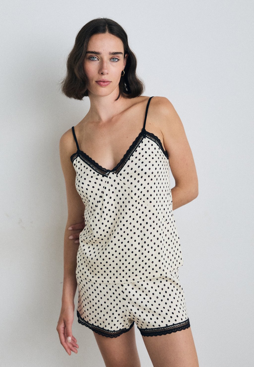 

Пижамная рубашка CAMISOLE HUGO, слоновая кость