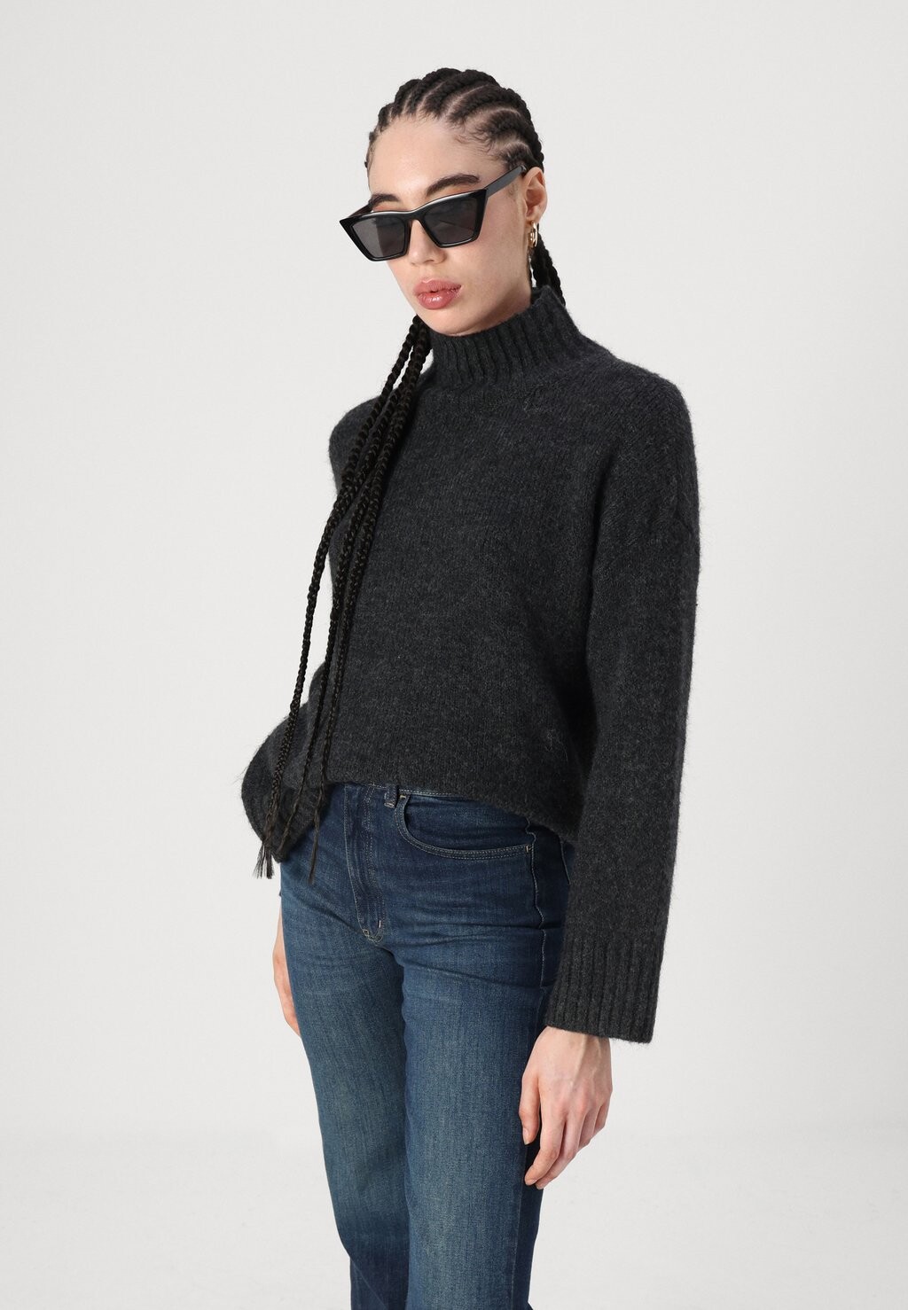 

Джемпер VMMADDIE HIGHNECK PULLOVER Vero Moda, цвет Mottled Dark Grey