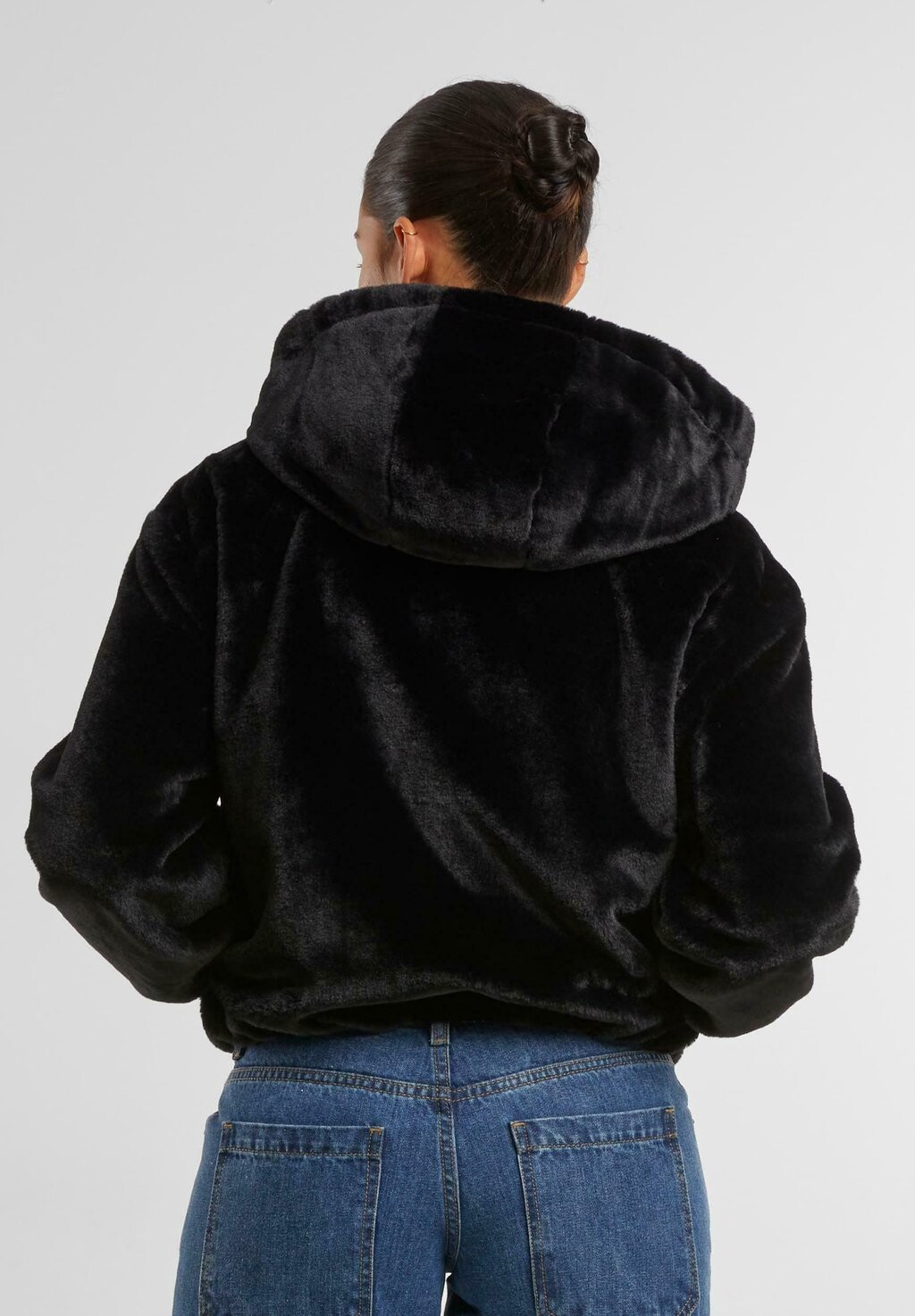 

Зимняя куртка METAL SIGNATURE ZIP HOODIE Karl Kani, черный
