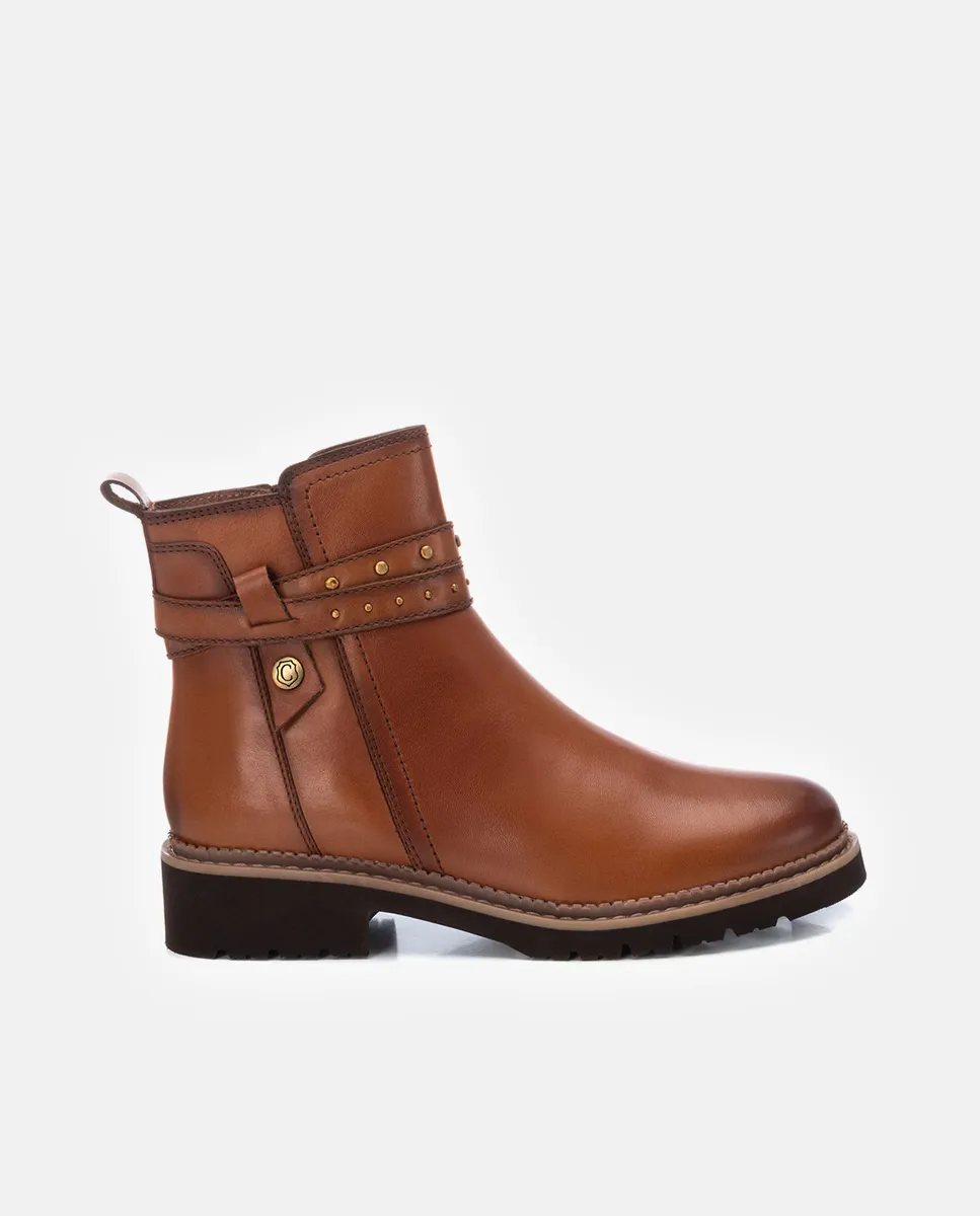 

Женские кожаные ботильоны на молнии Carmela, цвет Camel
