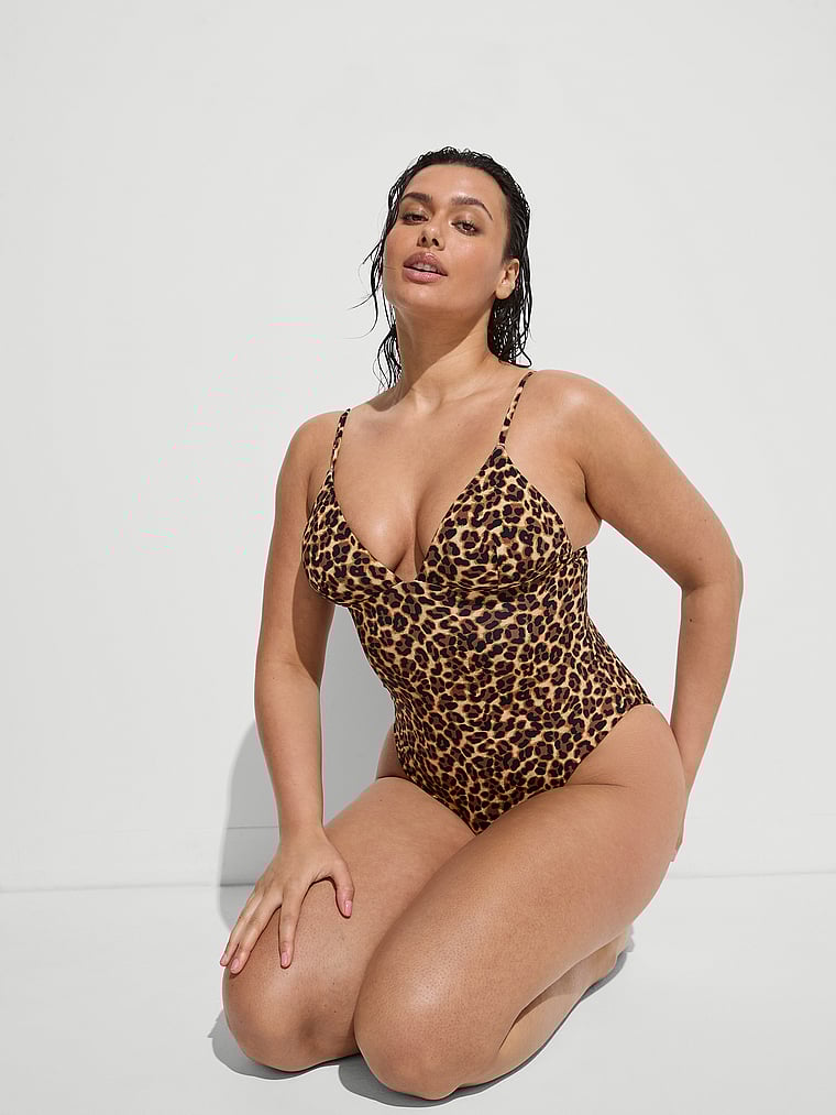 

Незаменимый дерзкий слитный купальник с треугольными чашечками Victoria'S Secret Swim, цвет true cat