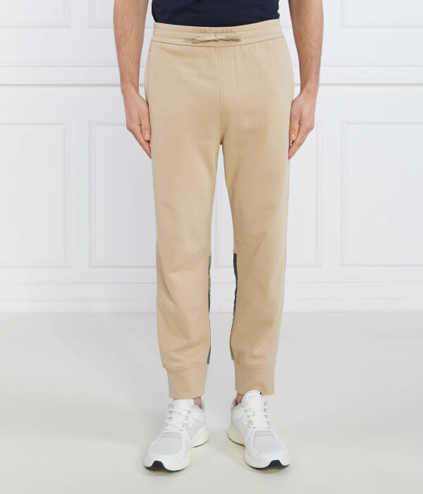 

Брюки Regular fit Armani Exchange, коричневый