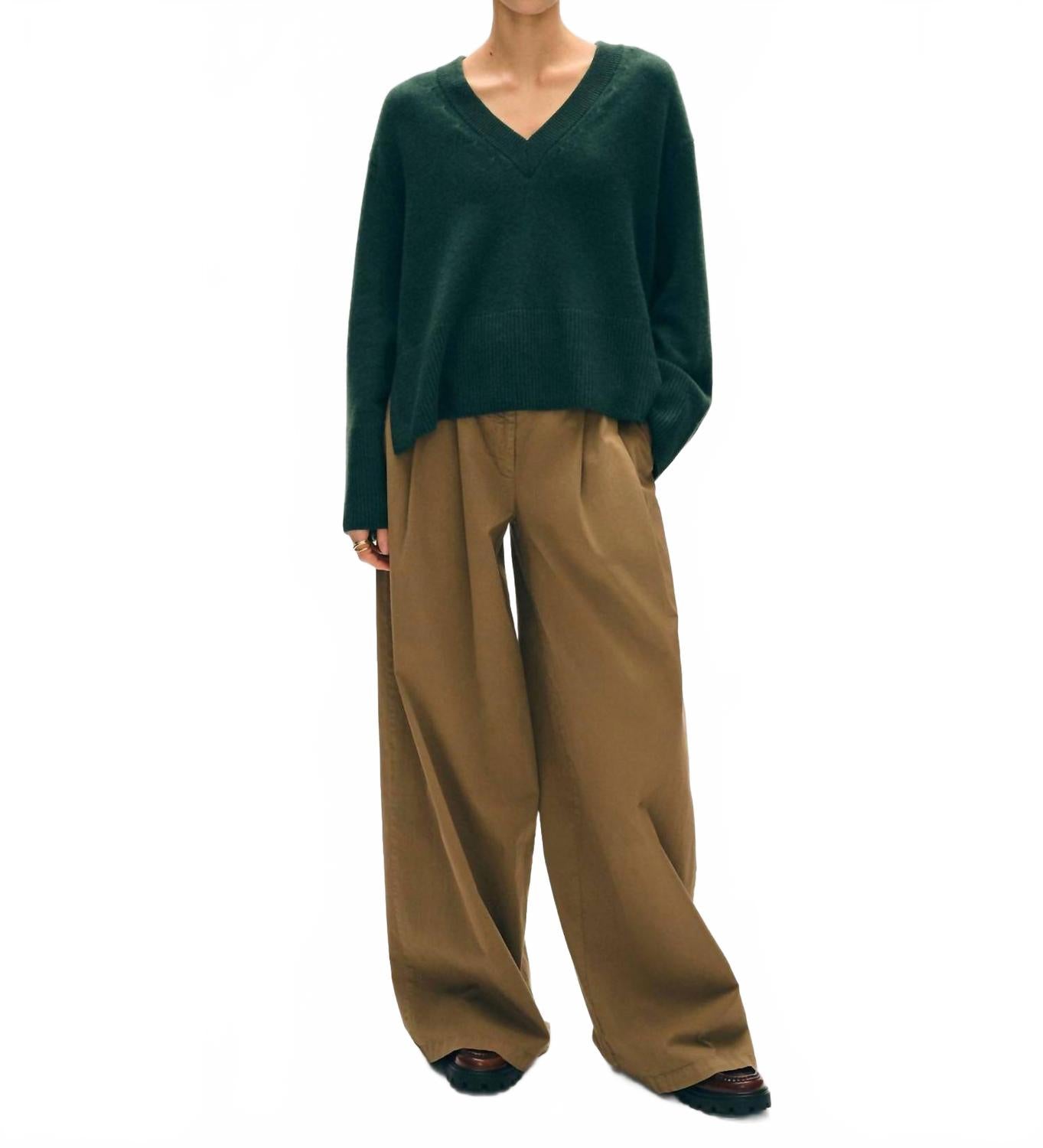 

Кашемировый свитер с V-образным вырезом и боковыми разрезами, насыщенный изумрудный цвет White + Warren, Deep Emerald