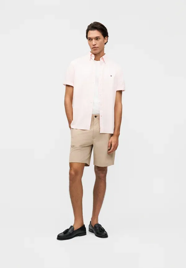 Шорты Tommy Hilfiger Dover 8" all day short core essentials shorts, цвет батик хаки — фото 2