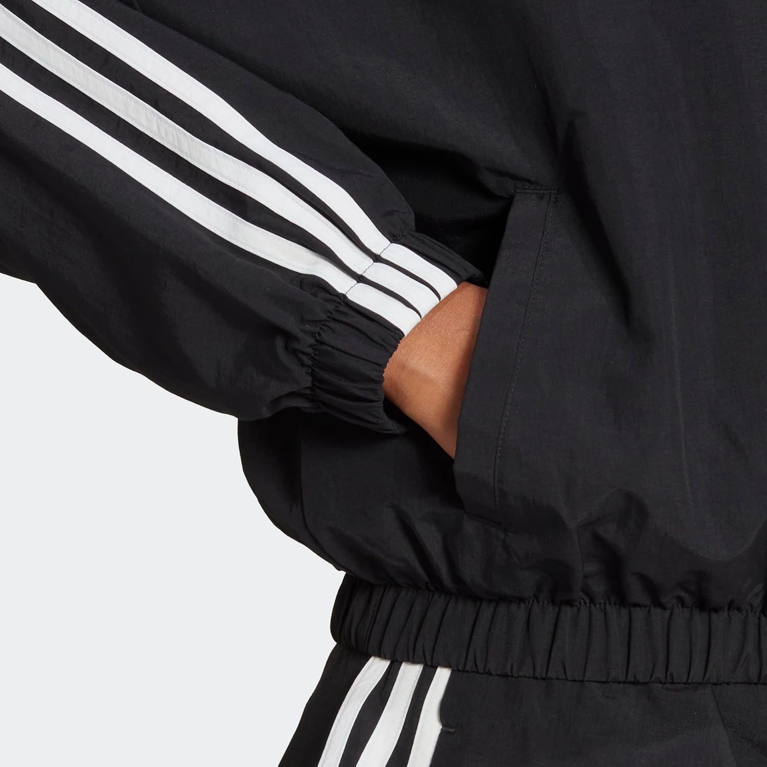 Женская классическая ветровка Adidas Essentials с тремя полосками, черный/белый — фото 3