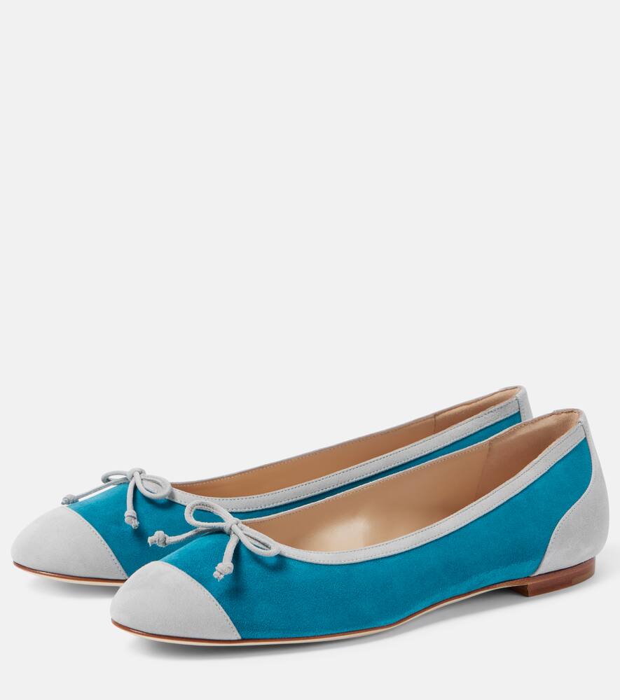 Балетки Capbal из замши Manolo Blahnik, 0515 Lgry/4018 Dblu — фото 4