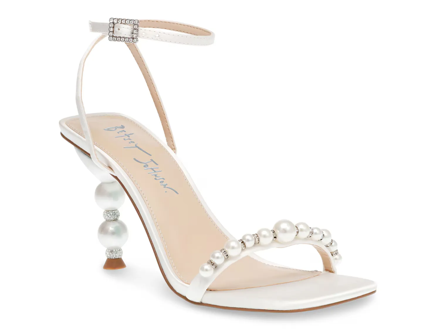 

Сандалии Jacey Sandal Betsey Johnson, слоновая кость