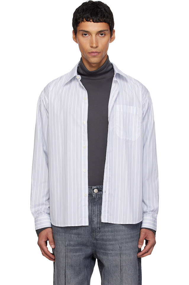 

Mfpen Белая рубашка на дальнем плане