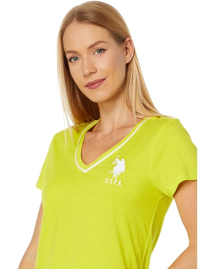 

Футболка U.S. POLO ASSN. V-Neck Neon Trim Tee, цвет Electric Green