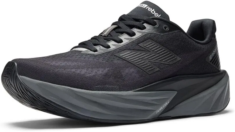 Мужские беговые кроссовки New Balance FuelCell Rebel V5, Black Castlerock Silver Metallic