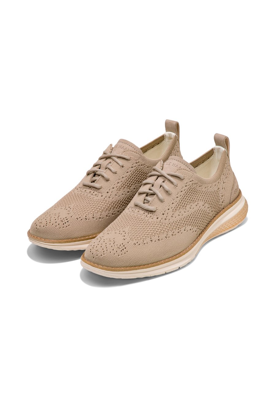 Кроссовки Cole Haan ENERGYWEAVE STITCHLITE WING OXFORDS, Rye Ivory Natural/Beige — фото 2