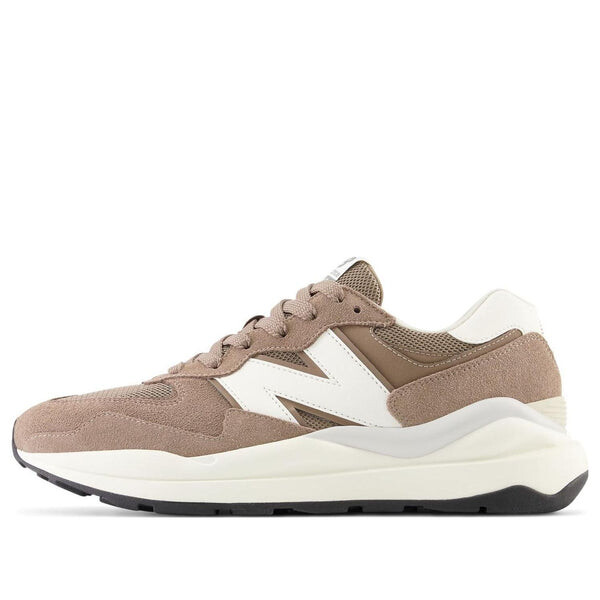 

Кроссовки 57 40 New Balance, коричневый