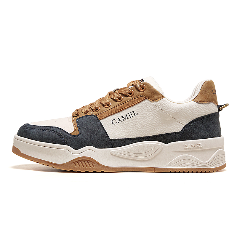 

Кроссовки CAMEL Lifestyle Shoes Men Low-top Navy / Off-white / CAMEL Color, красный