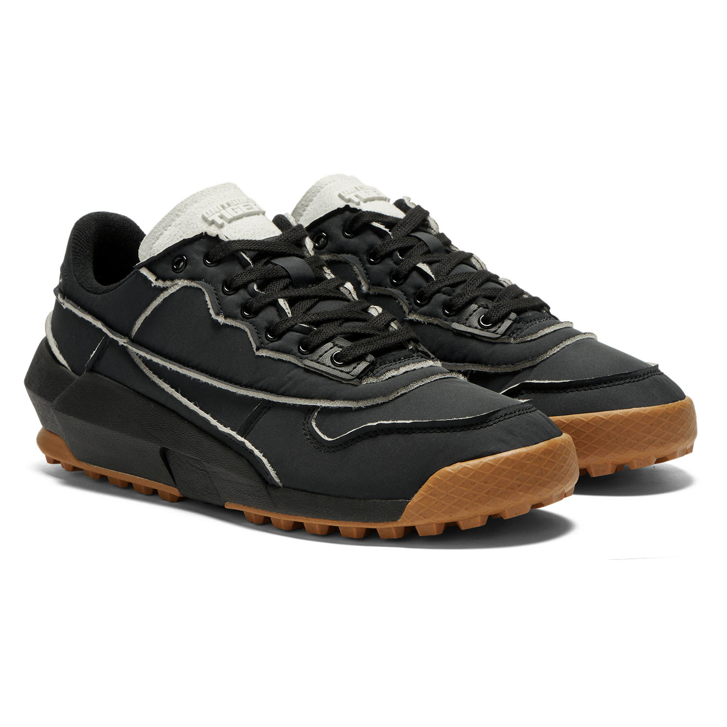 Onitsuka Tiger Адмикс Трейнер 'Блэк Гам' в черном цвете, цвет Black — фото 3