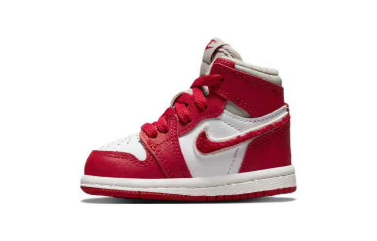 

Сандалии Jordan 1 Retro High OG Varsity Red TD