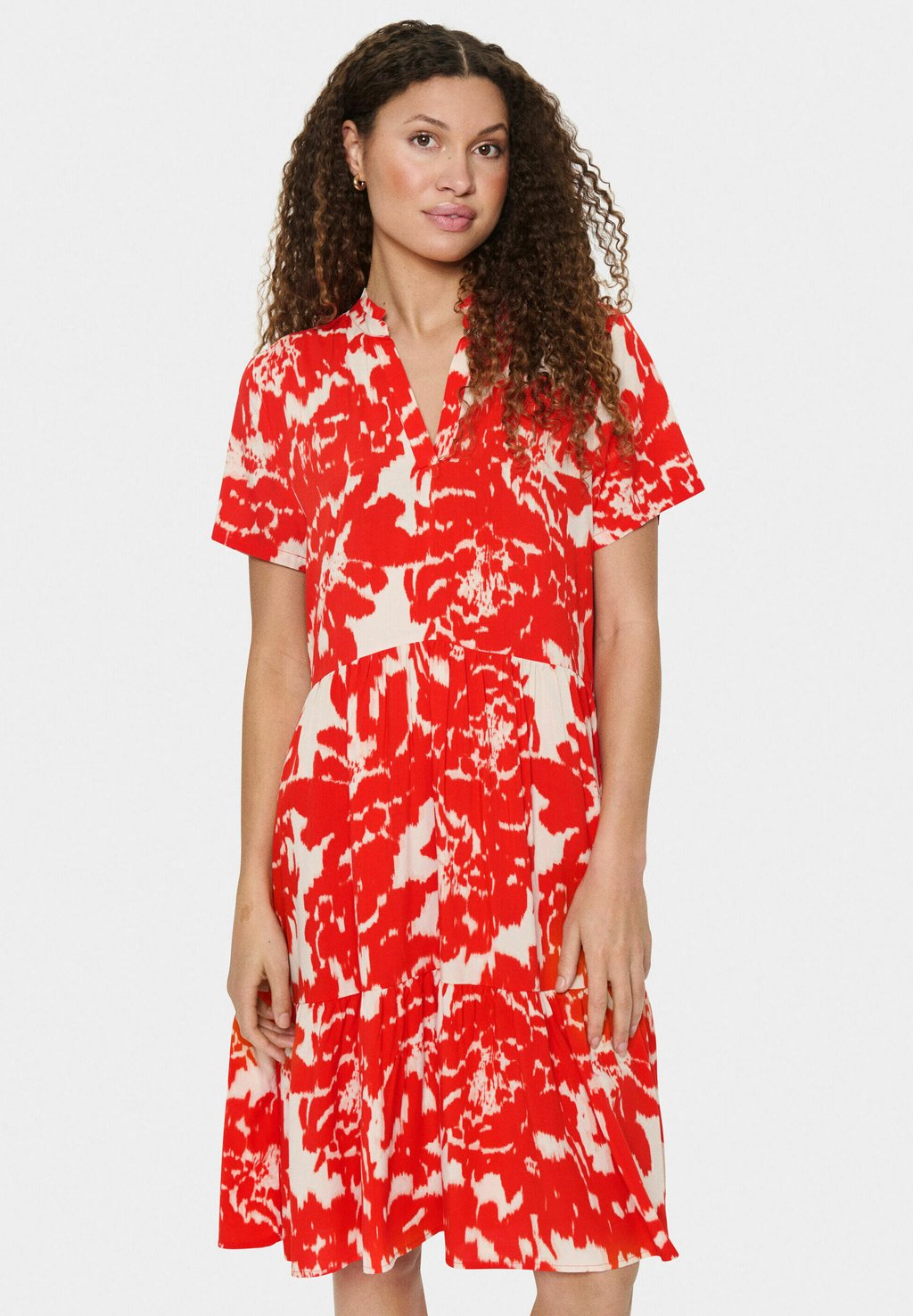 

Повседневное платье EDASZ SS Saint Tropez, оранжевый