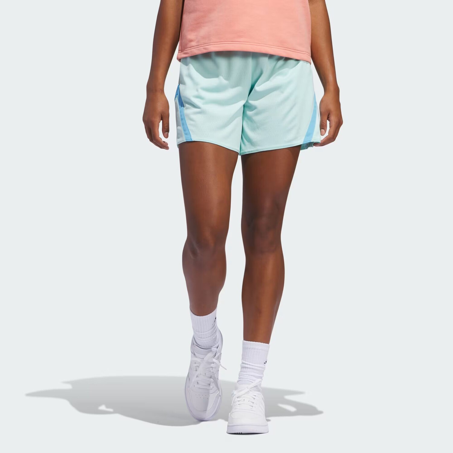 

Баскетбольные шорты Adidas, цвет Semi Flash Aqua/Semi Blue Burst