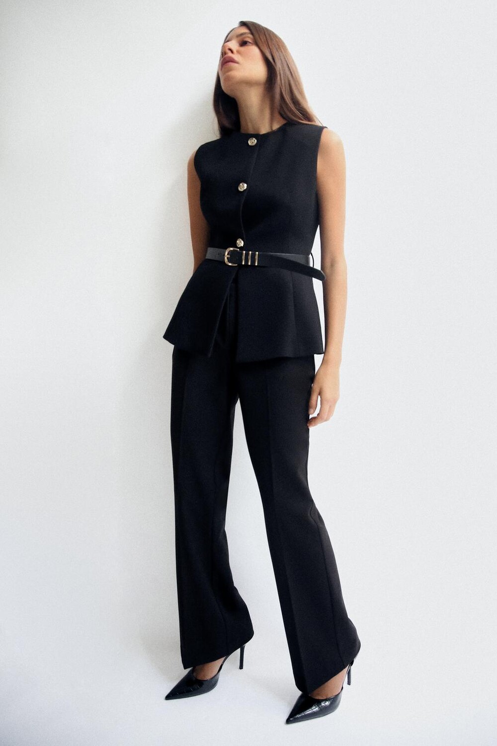 

Длинный жилет с поясом ZARA, черный