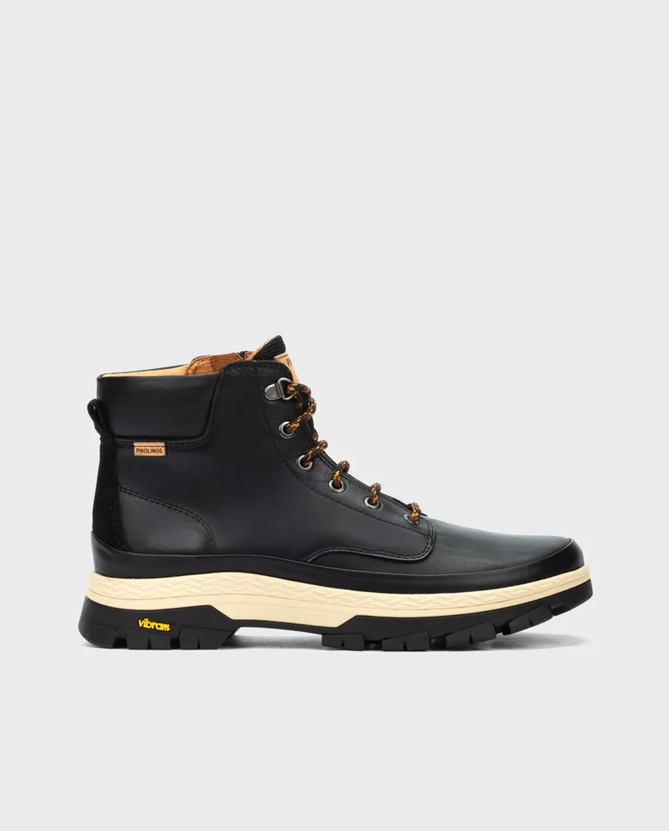 Унисекс кожаные ботинки с подошвой Vibram черного цвета Pikolinos