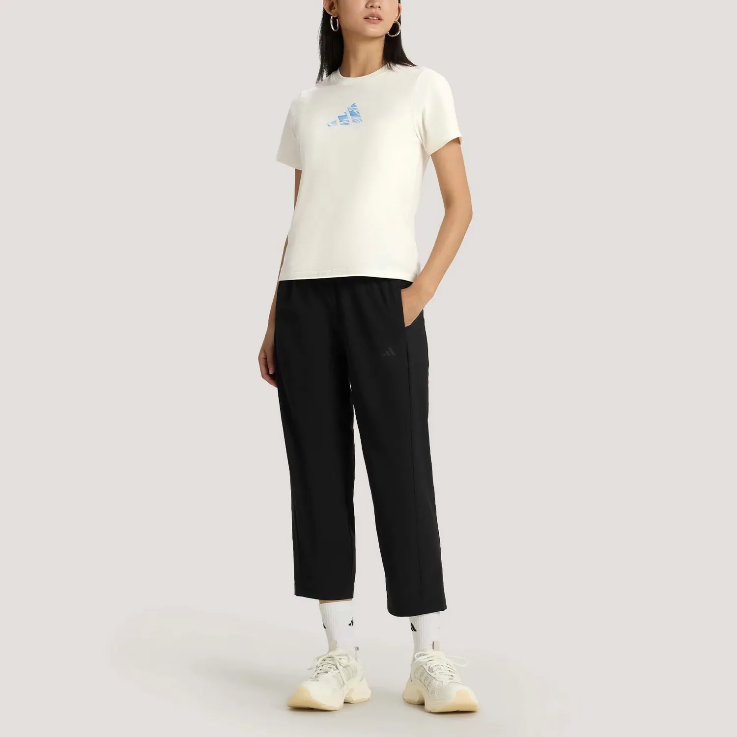 Adidas Футболка женская Jade White с круглым вырезом — фото 4