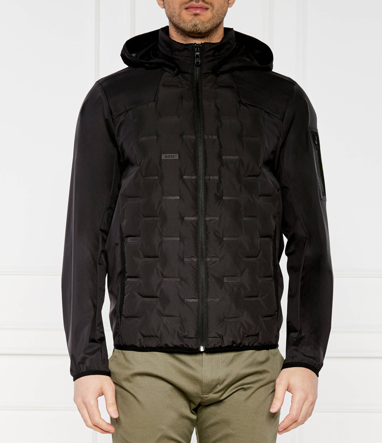 

Куртка BOSS GREEN J_Leo Regular Fit, черный
