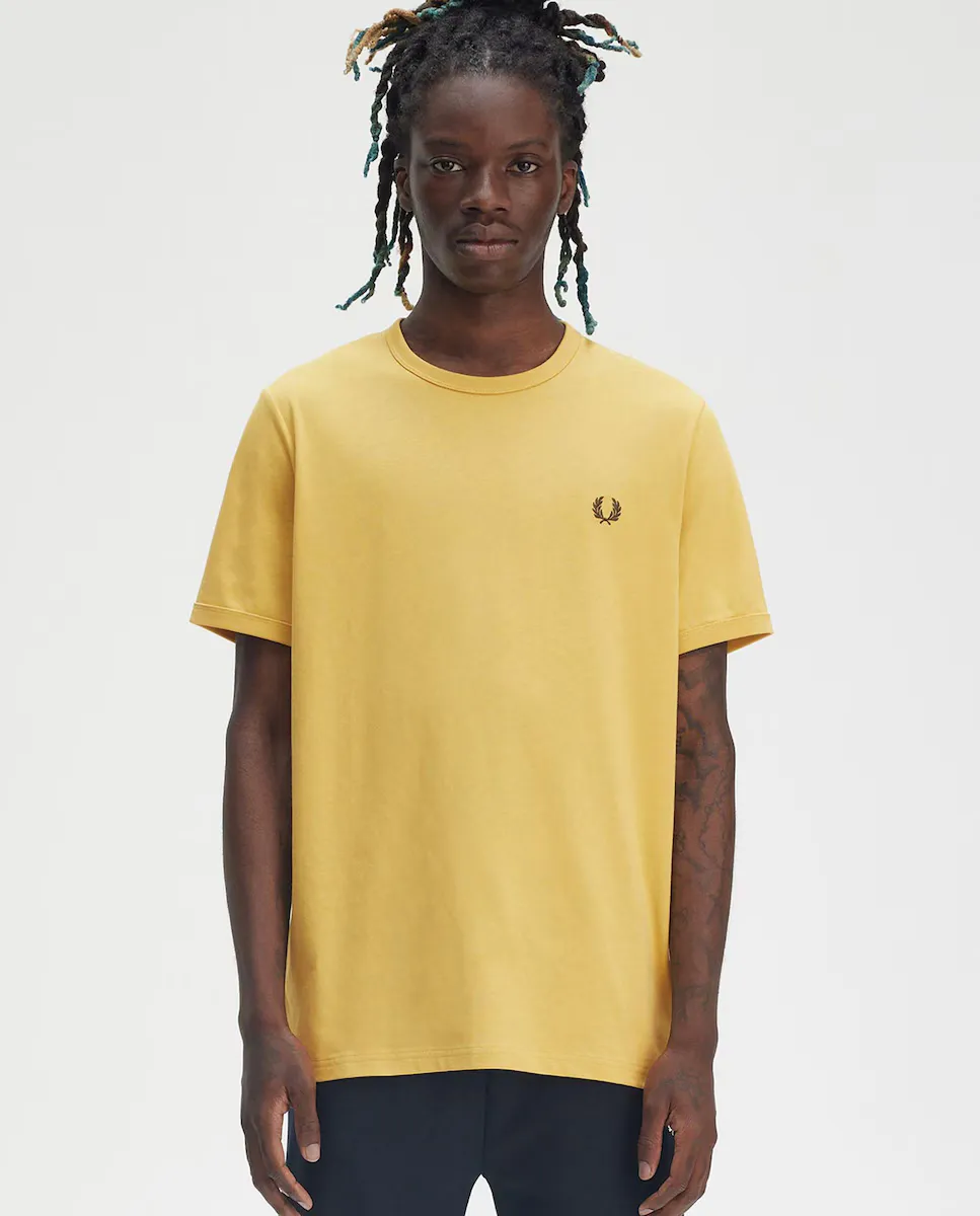 

Футболка мужская с короткими рукавами и круглым вырезом Fred Perry, желтый