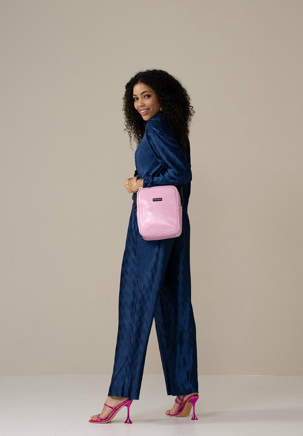 

Косметичка EXPRESSION UPRIGHT TOILETRY SUITSUIT, розовый