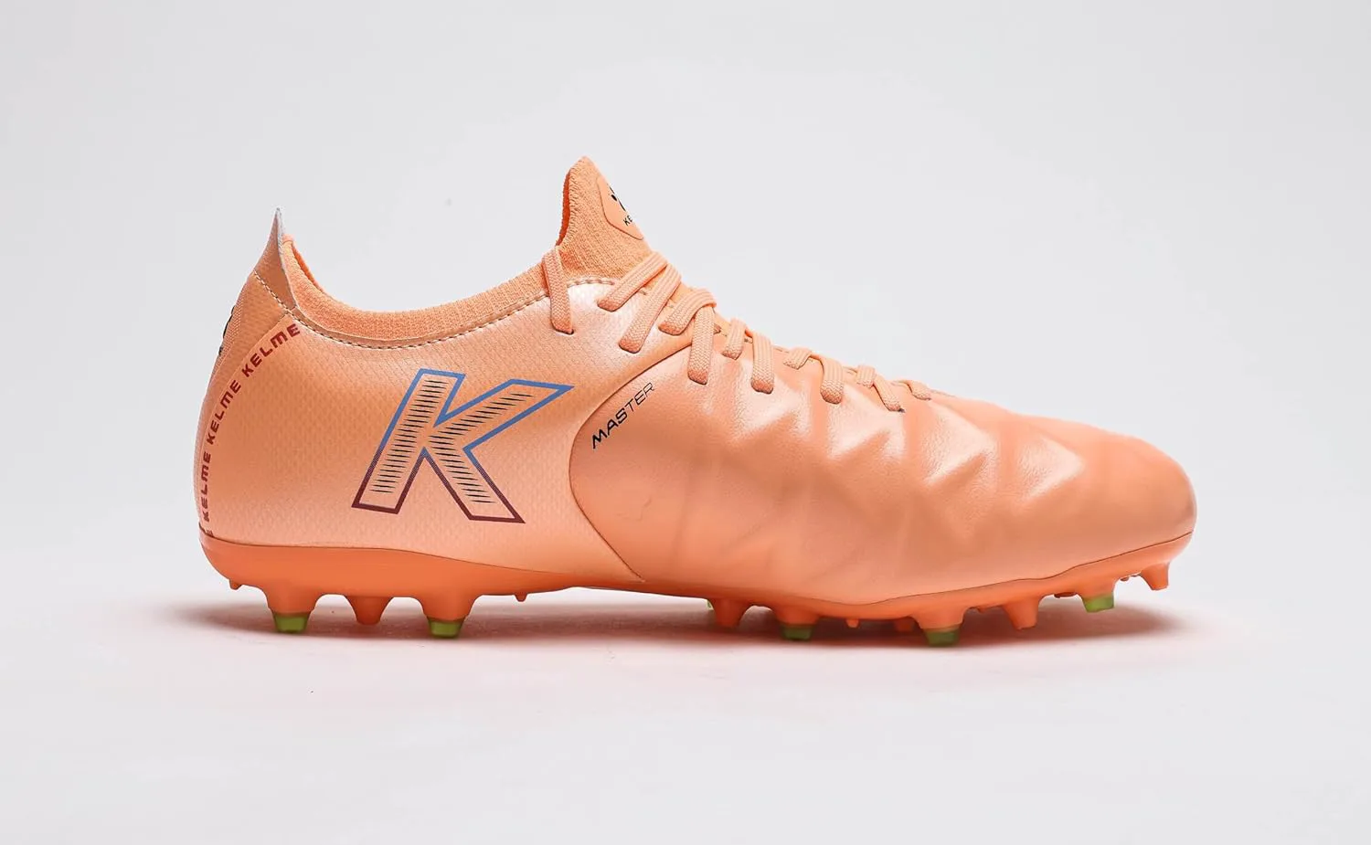 Футбольные бутсы KELME из телячьей кожи для мужчин и женщин - футбольная обувь для улицы и зала унисекс, размеры для взрослых - искусственная трава AG, оранжевый — фото 2