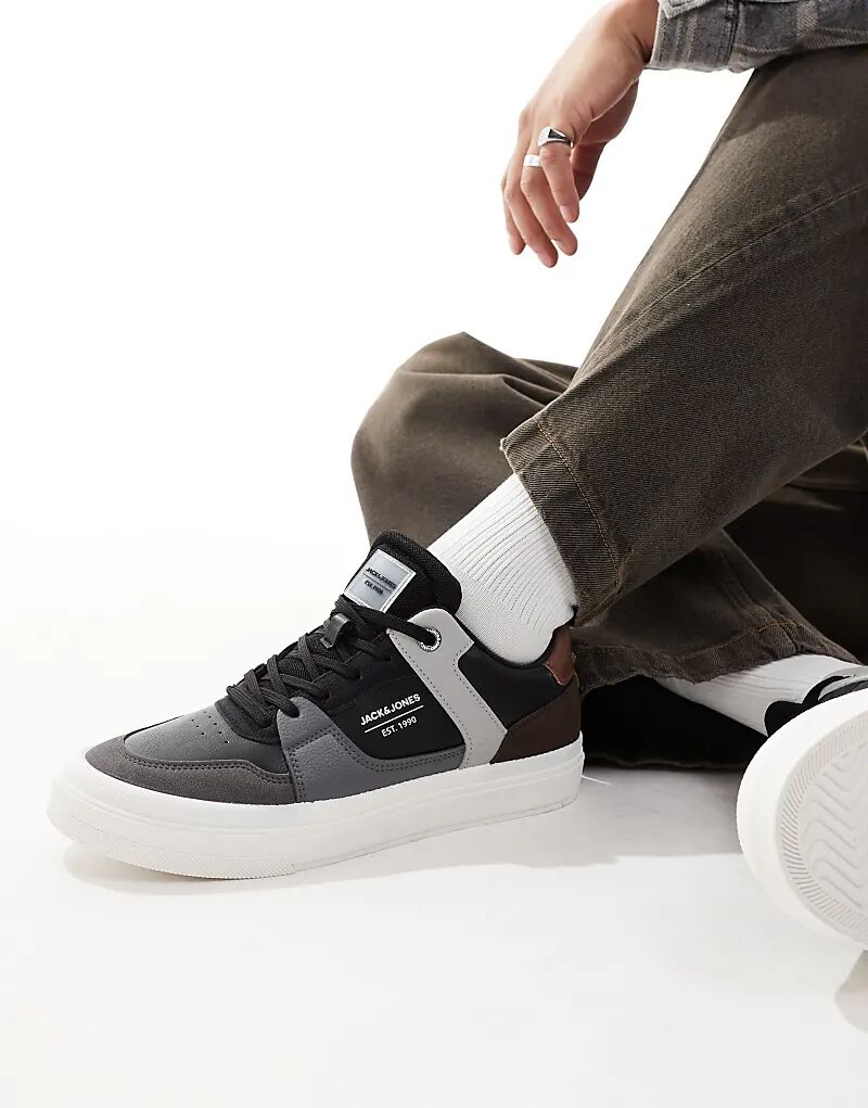 

Кроссовки Barton Combo черного цвета Jack & Jones