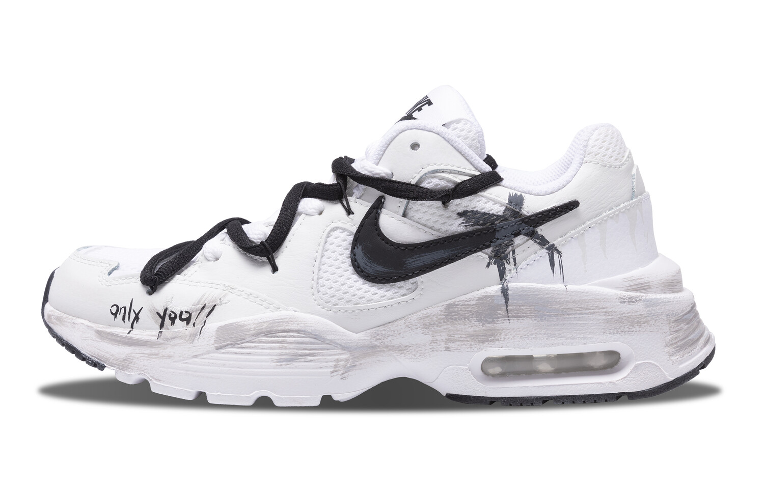 

Кроссовки Air Max Fusion женские с низким верхом, цвет белый/серебристый/черный Nike