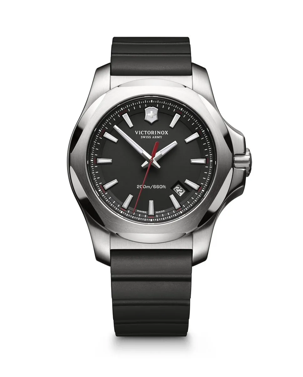 

Мужские часы Inox V2416821 с резиновым и черным ремешком Victorinox, черный