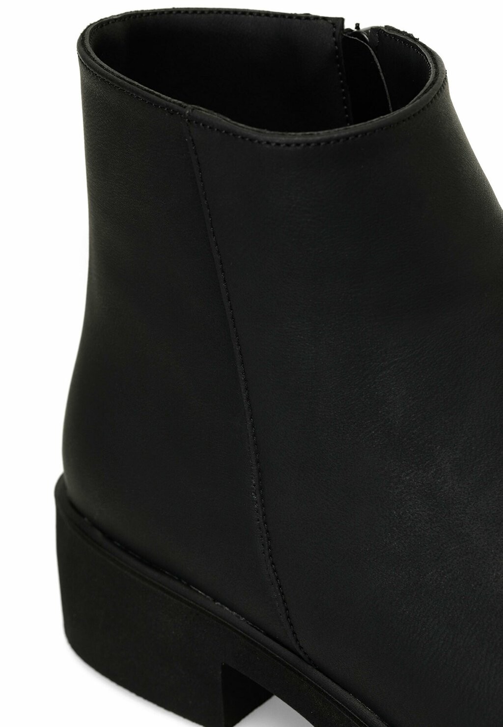 

Ботильоны FLAT Butigo, черный